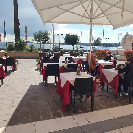 & Restaurant San Marco Ab 酒店 3*